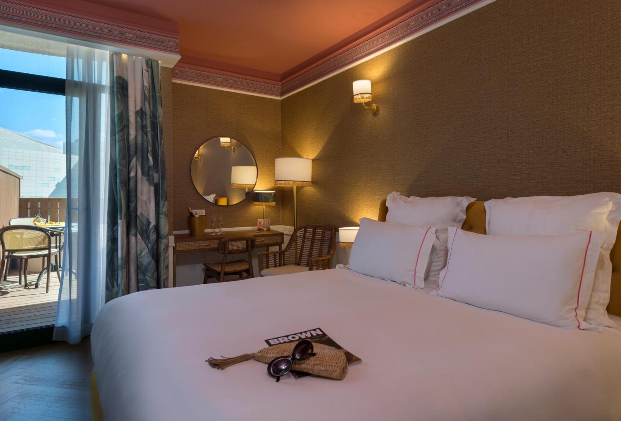 Brown Hotel 4*